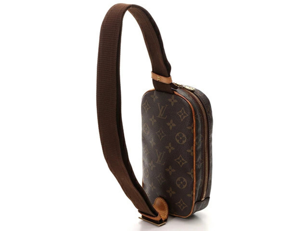 Louis Vuitton Pochette Waist Monogram Gange Bag Brown